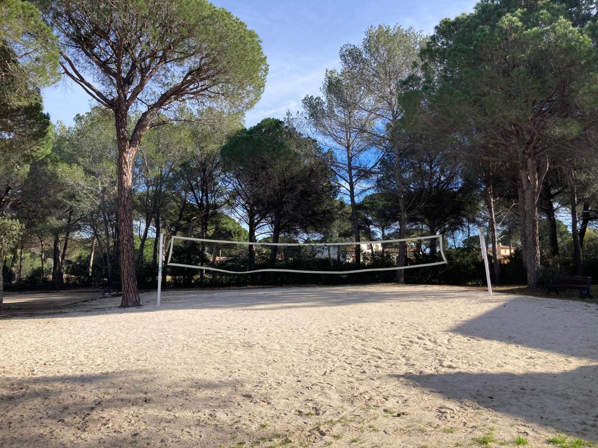 Charmant 2 Pieces Au Coeur Des Golfs De Saint Raphael Luaran gambar